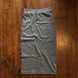 H&M grey bodycon pencil skirt